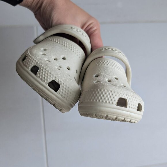 Crocs - Toddler Classic Clog - Picture 6 of 8